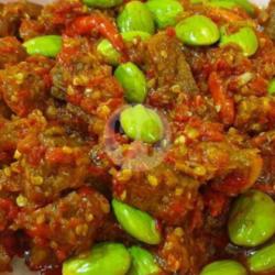 Sambal Daging Sapi Kikil Pete