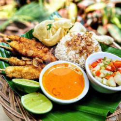 Nasi Uduk Samchan Crispy (sambal Taichan)