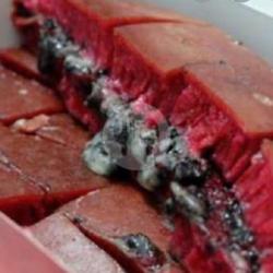 Red Velvet Coklat Tiramisu Susu