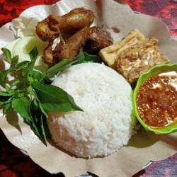 Paket Nasi Penyetan Kepala Ayam