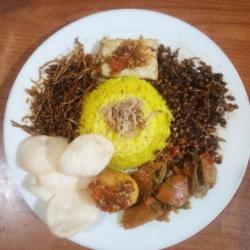 Nasi Kuning Telur Rica-rica