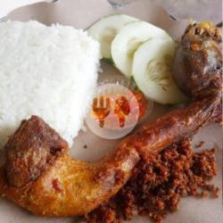 Nasi Kepala Bebek Goreng