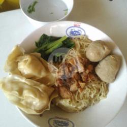 Mie Ayam Bakso Pangsit Basah