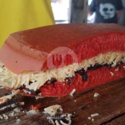 Special Red Velvet Kacang Susu