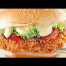 Burger Chiken Cryspy  Kentang Goreng