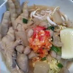 Mie Kocok Ceker Ayam Baso