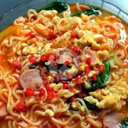 Mie Setan