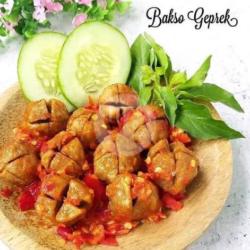 Bakso Goreng Sapi Geprek