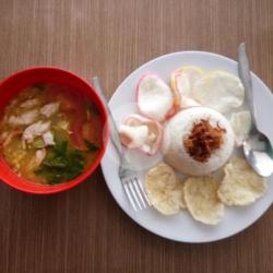 Soto Ayam Plus Nasi Putih