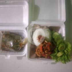 Paket Ayam Geprek   Tumis Kangkung