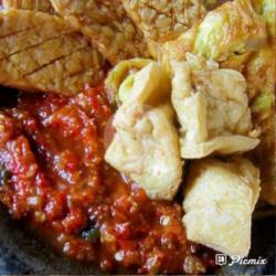 Nasi Tahu Tempe Telur Penyet