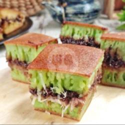 Terang Bulan Special Pandan Choco Crunchy Keju Susu