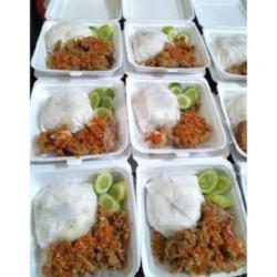 Paket Ayam Kremes