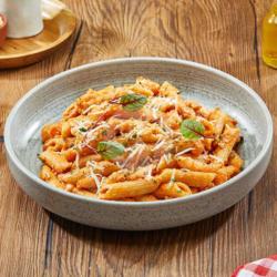 Creamy Tomato Penne Pasta