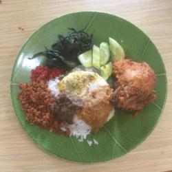 Nasi   Ayam Goreng Padang