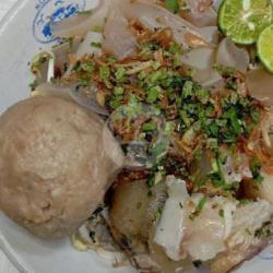 Mie Kocok Bandung Baso Urat Besar