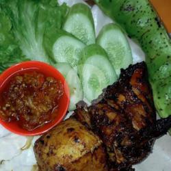 Paket Ayam Bakar Nasi Tahu Sambal Beledeg Lalapan