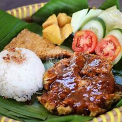 Ayam Geprek Balado   Free Cappucino