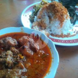 Nasi Padang Daging Cincang Gulai