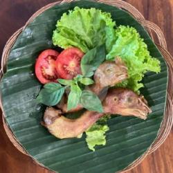 Kepala Ayam Goreng (isi 2)