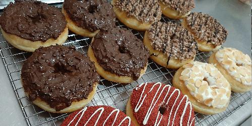 Pick'O Donut by Hay Bakery, LCResidence,Jl.Pulau Belitung