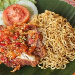 Paket Mie Ayam Geprek Goreng