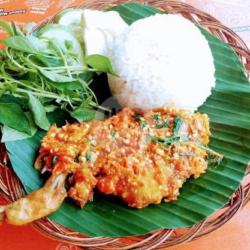 Ayam Penyet Terasi   Nasi