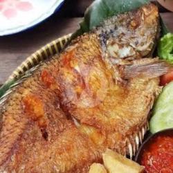 Ikan Gurame Saus Tiram