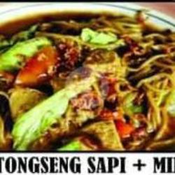 Mie  Tongseng Sapi