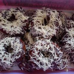 Donat Coklat Keju