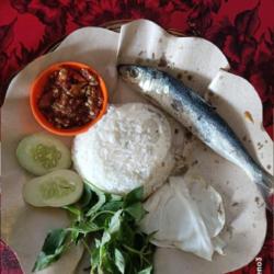 Nasi   Asin Japu   Sambel Setan