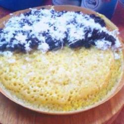 Martabak Manis Ketan Hitam Kelapa