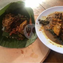 Nasi Jinggo Ayam Rica Jumbo