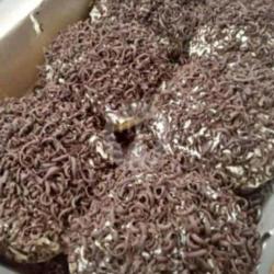 Donat Toping Coklat Parut