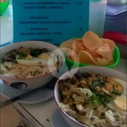 Bubur Ayam Komplit Variasi Rasa: Original, Jahe, Wijen.