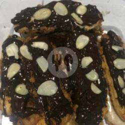 Pisang Crispy Coklat Lumer