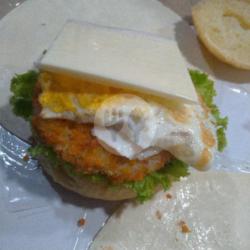 Burger Ayam   Telur   Keju