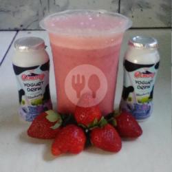 Smoothies Strawberry Yogurt