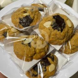 Choco  Almond Soft Cookie