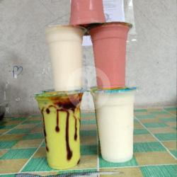 Juice Setroberi   Dancow Putih