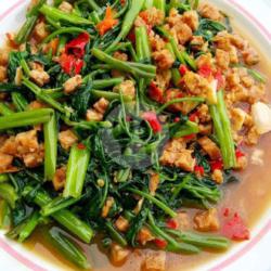 Cah Kangkung Tempe