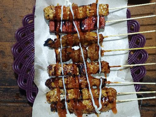 ANGKRINGAN TEMU BOLO, Alun-alun Kajen