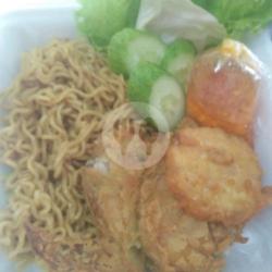 Paket Indomie Ayam Geprek