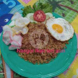 Nasgor Ikan Teri Asin