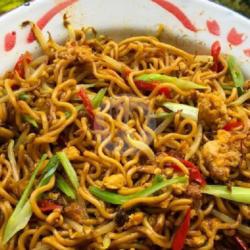 Mie Goreng Pete Telur Dadar
