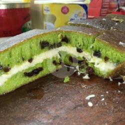 Martabak Greentea Keju Kismis