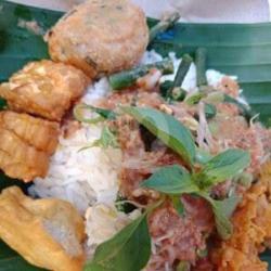 Nasi Pecel Perkedel