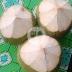 3 Pcs Kelapa Muda (papas)