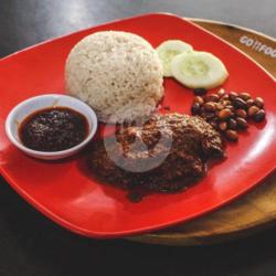 Nasi Lemak Daging Rendang