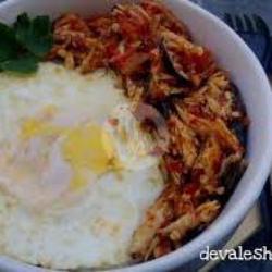 Ricebowl Ayam Suwir Balado Telur Ceplok